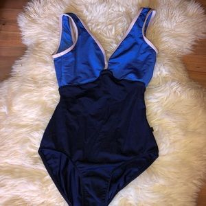 Mariia size small TRADING WITH BUYER